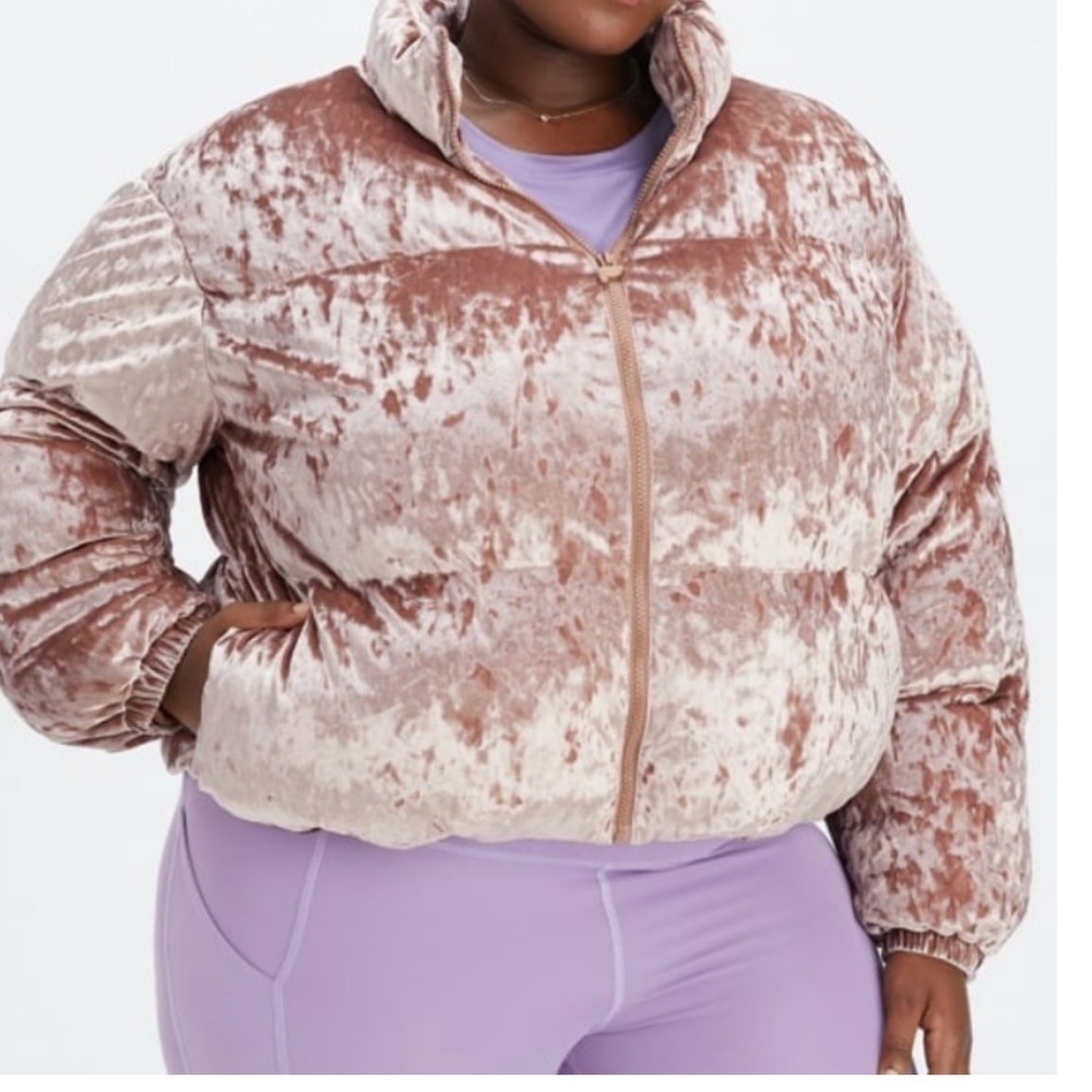 Fabletics Wander Crushed Velour Cropped Puffer Jacket‎ Teddy 1x New Without Tags